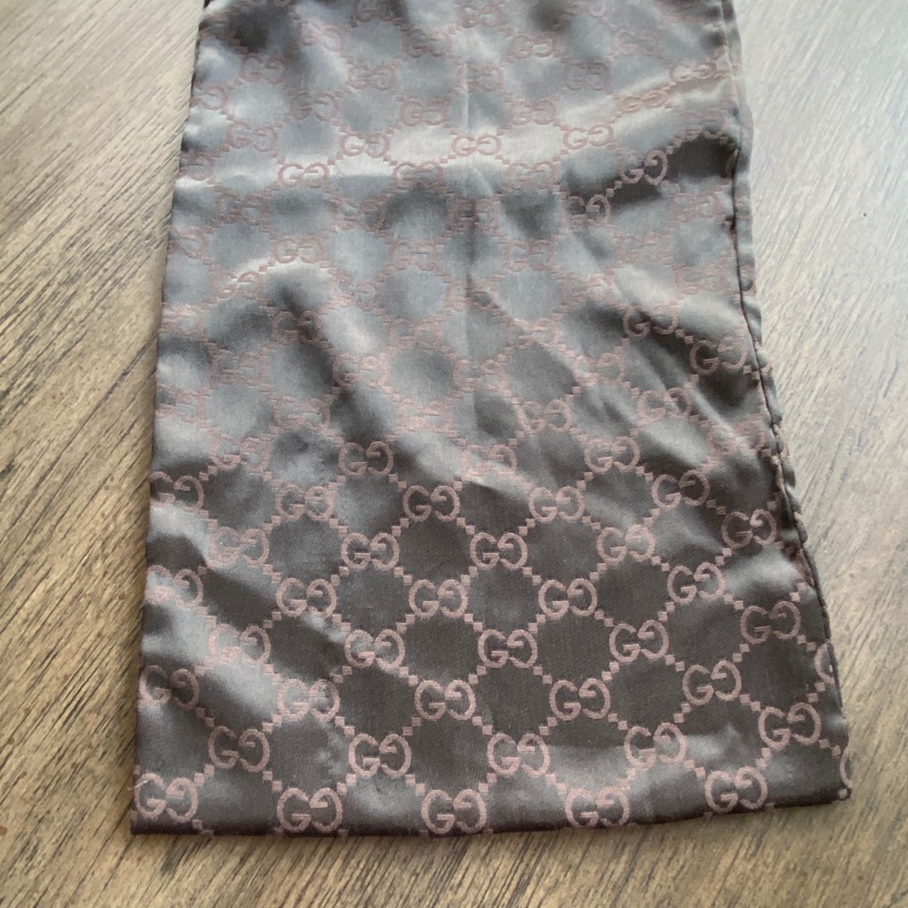 Gucci dust bag